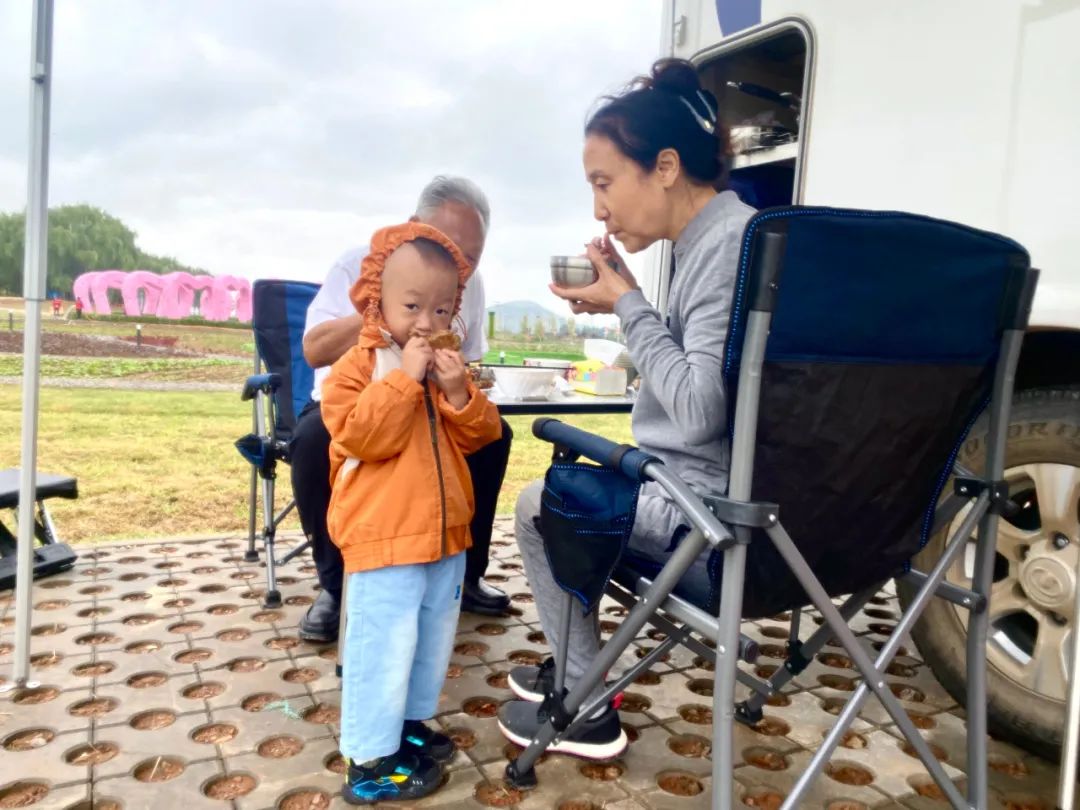 精致化露營“選手”，將吃住行融為一體，適合1~2人四季旅行